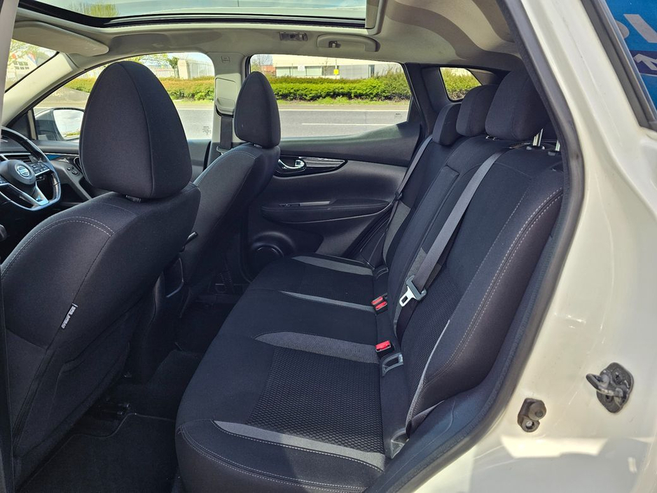 2018 Nissan Qashqai - image 29