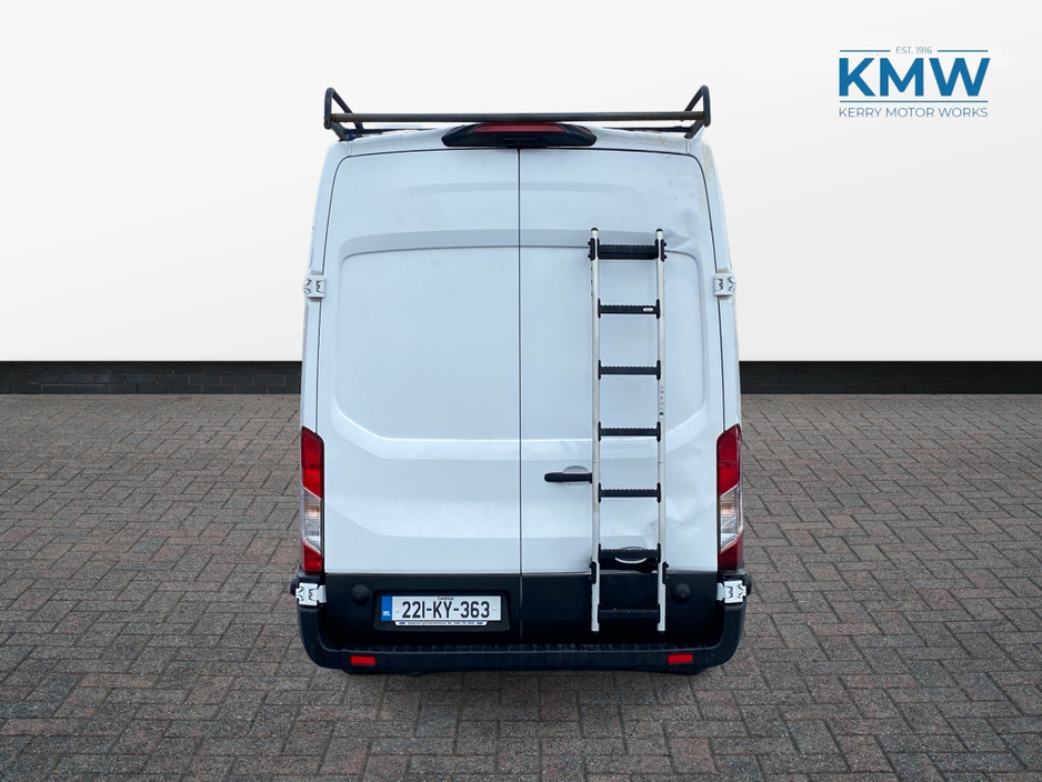 2022 Ford Transit - image 3