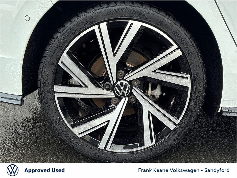 2022 Volkswagen Golf *R-Line* 1.5TSI DSG AUTO @Frank Keane Volkswagen South Dublin €29,495