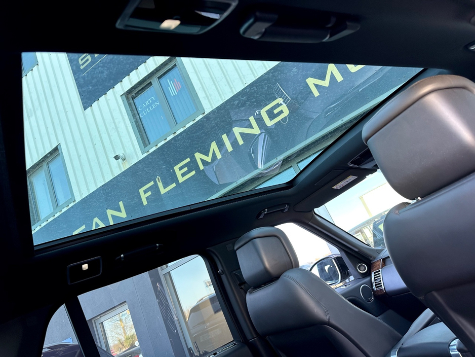 2020 Land Rover Range Rover - image 23