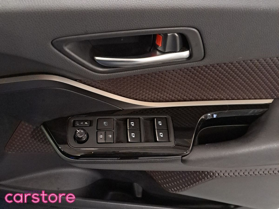 2017 Toyota C-HR - image 17