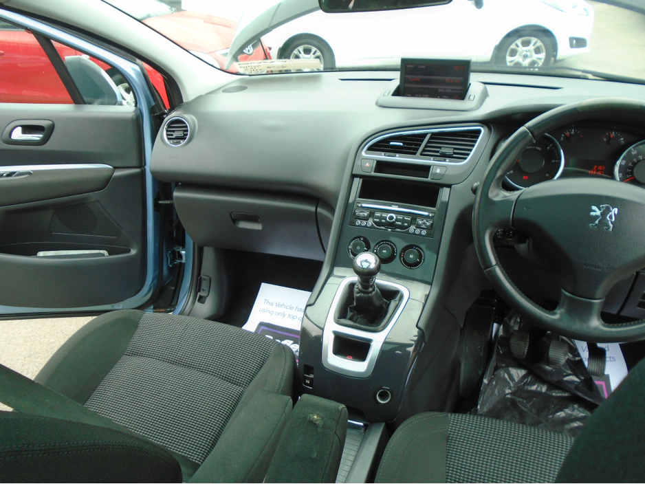 2016 Peugeot 5008 1.6 HDI BLUE ACTIVE 120BHP 5DR €9,999