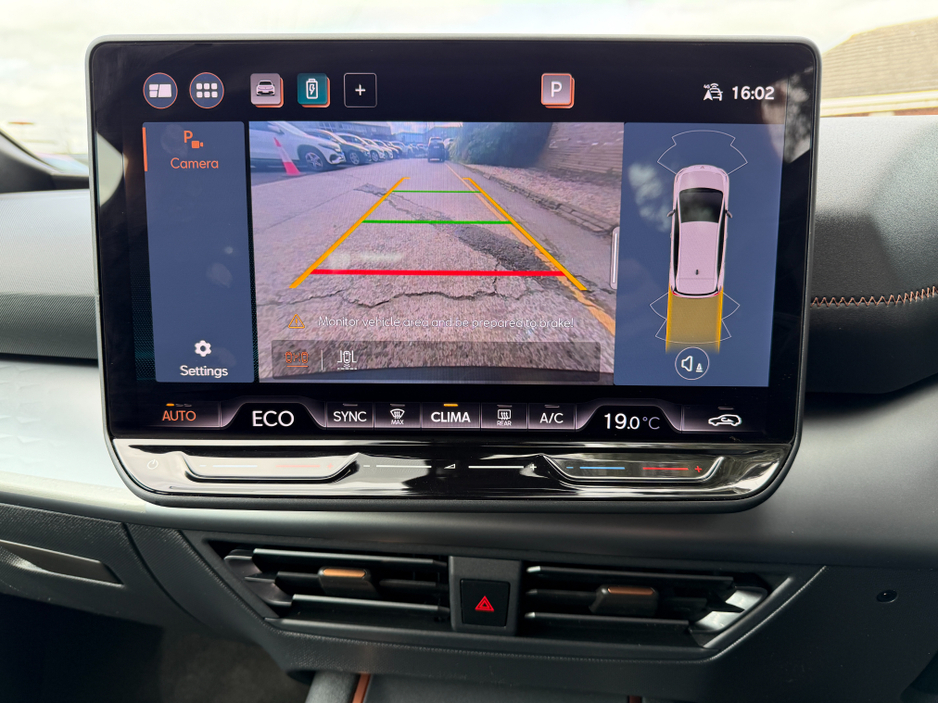 2025 Cupra Born - image 19