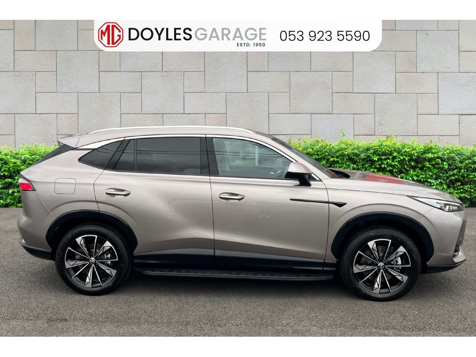 2025 MG HS - image 2