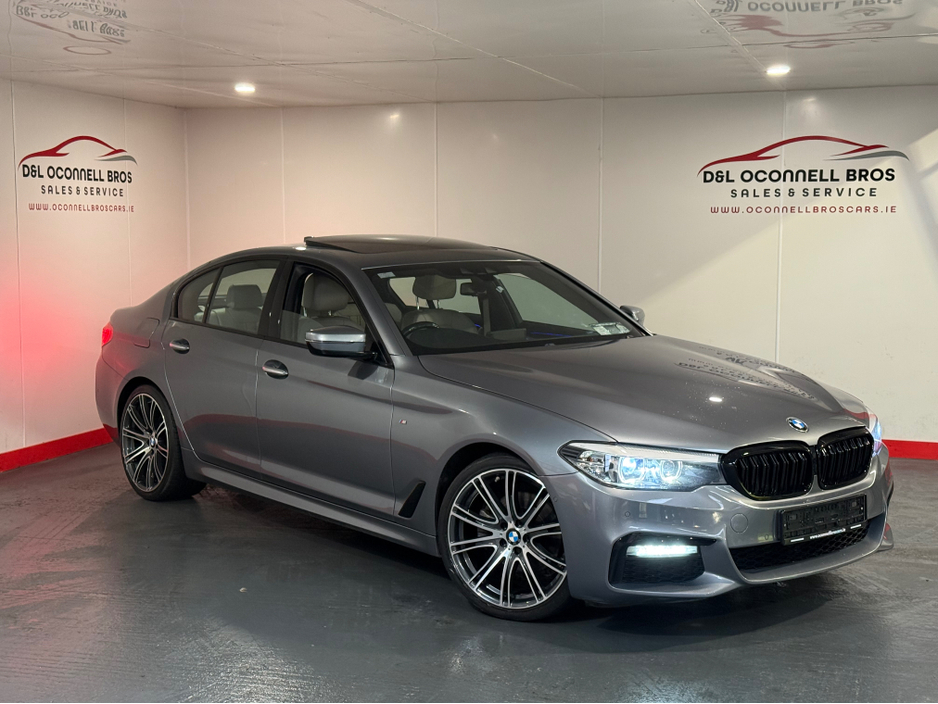 2018 BMW 5 Series - image 7