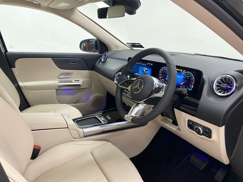 2026 Mercedes-Benz GLA Class - image 9