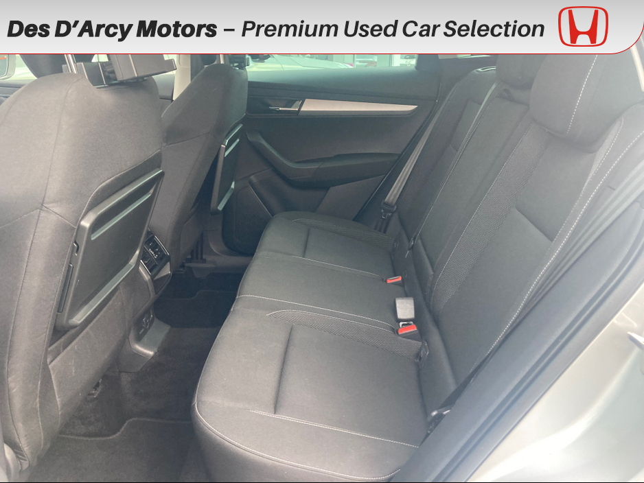 2022 Skoda Karoq - image 7