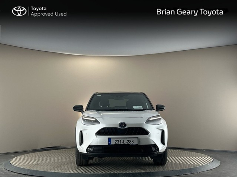 2023 Toyota Yaris Cross HYBRID LUNA SPORT €28,950