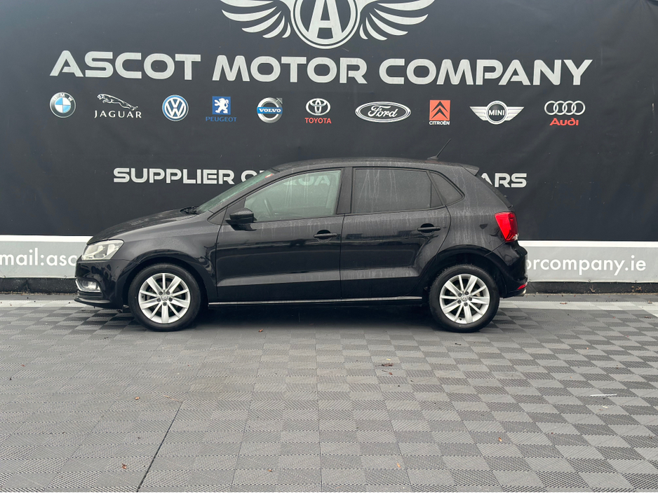 2014 Volkswagen Polo - image 8