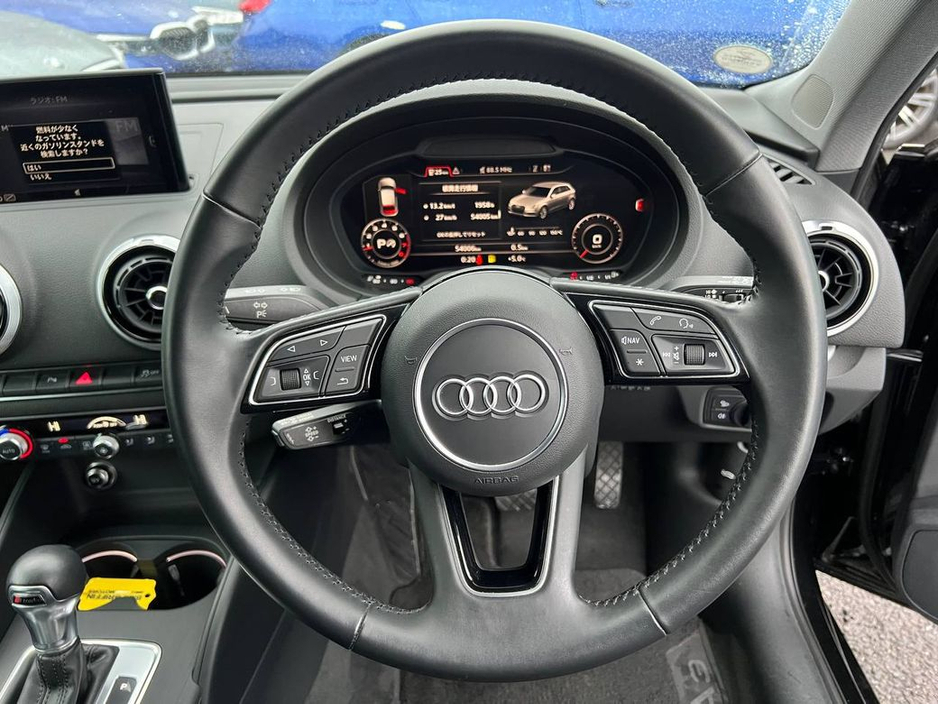 2020 Audi A3 S-LINE PACK 1.4 TFSI // NEW 10" S-LINE ALLOYS // DIGITAL CLUSTER // APPLE CARPLAY/ANDROID AUTO €21,900