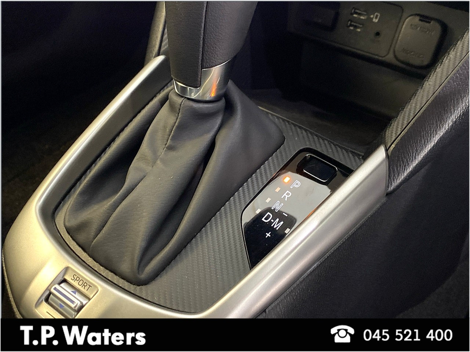 2020 Mazda Mazda2 - image 10