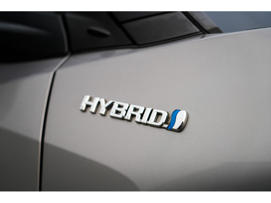 2017 Toyota C-HR - image 14