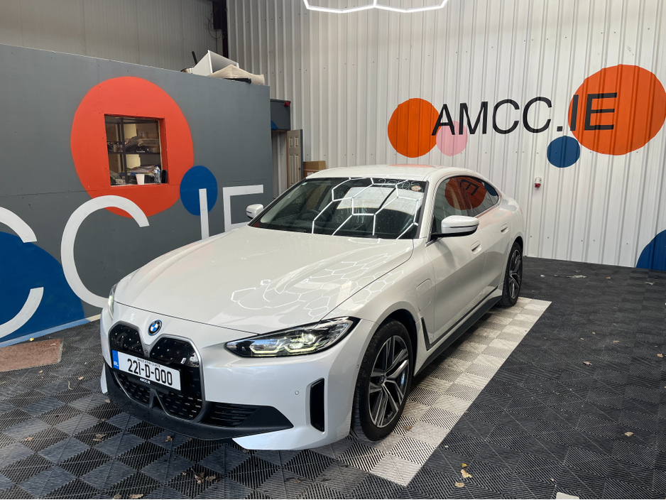 2022 BMW i4 - image 5