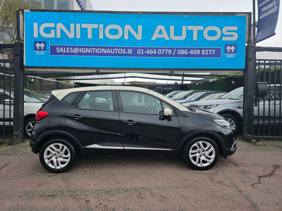 2016 Renault Captur - image 2