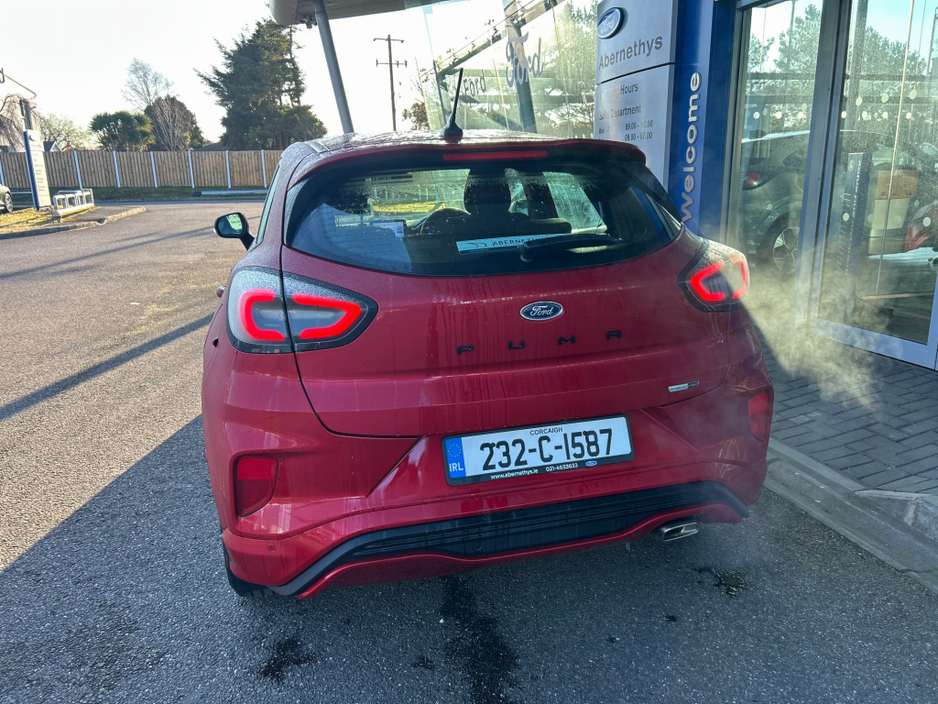 2023 Ford Puma - image 8