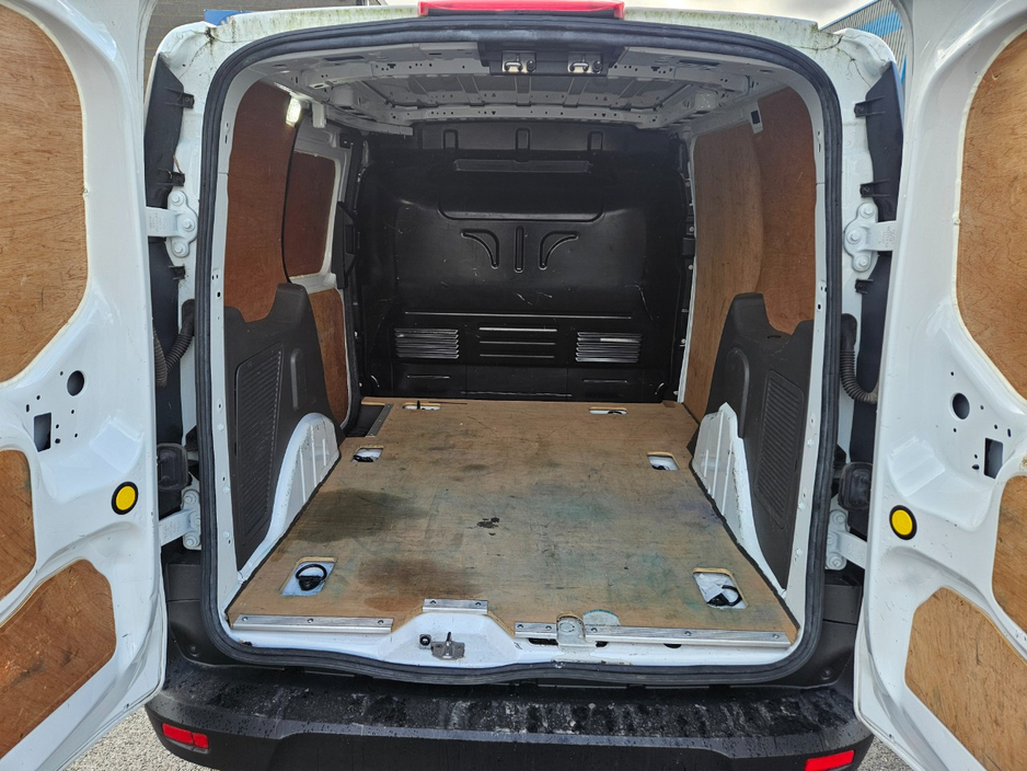 2021 Ford Transit Connect - image 11
