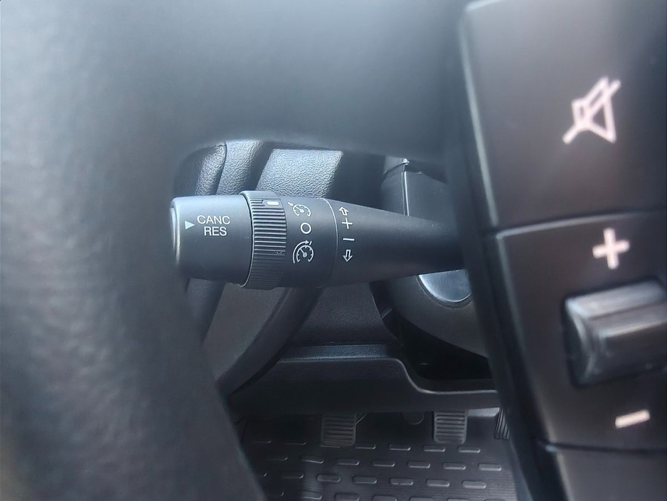 2023 Citroen Relay - image 16