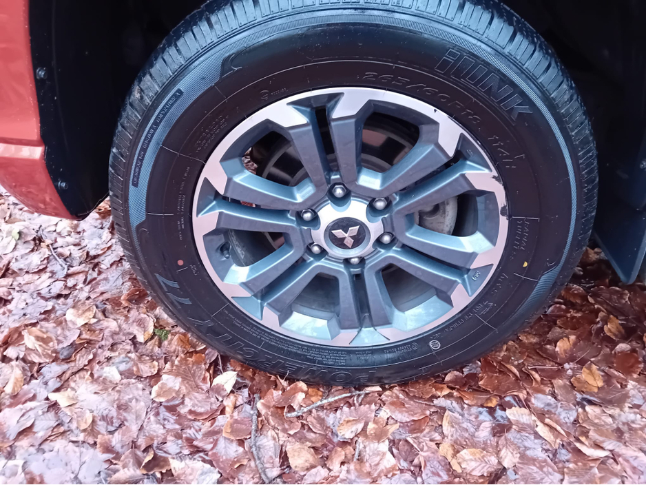 2019 Mitsubishi L200 " INTENSE " 6 SPEED 4DR 2.3 DID  4x4  6 SPEED @ REDDY2DRIVE LTD €25,000