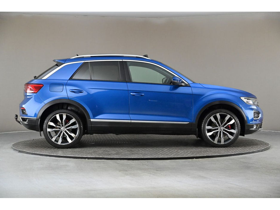 2018 Volkswagen T-Roc - image 12