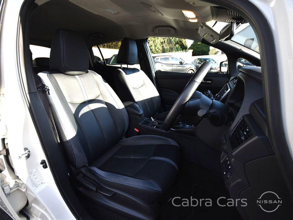 2024 Nissan Leaf - image 10