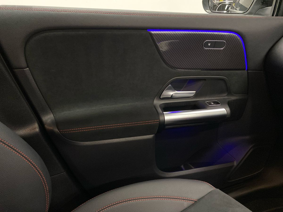 2024 Mercedes-Benz GLA Class - image 14