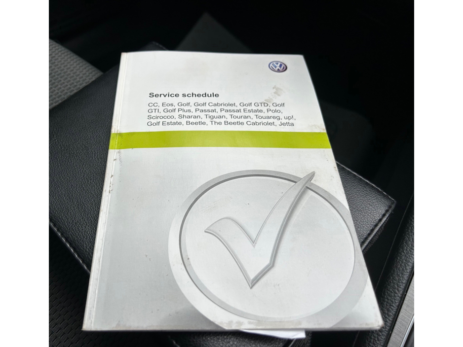 2014 Volkswagen Golf - image 11