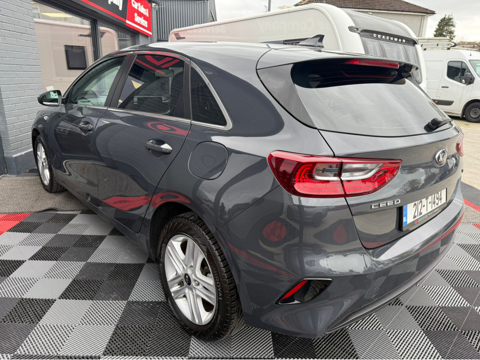 2021 Kia Ceed - image 21