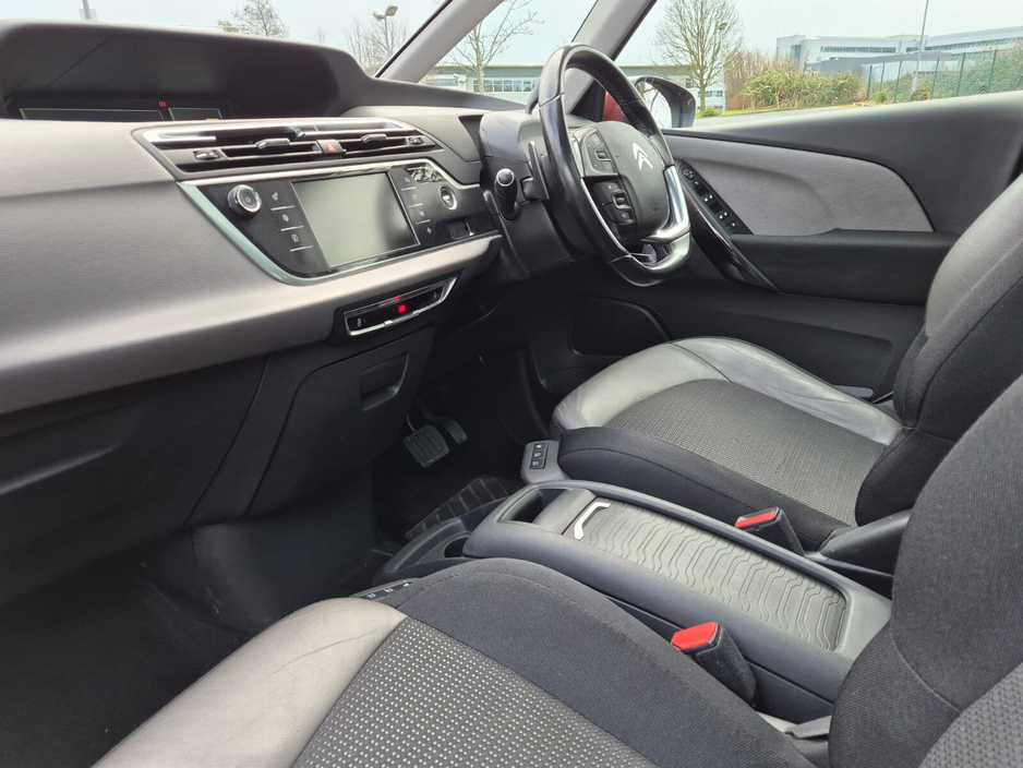 2015 Citroen C4 - image 23