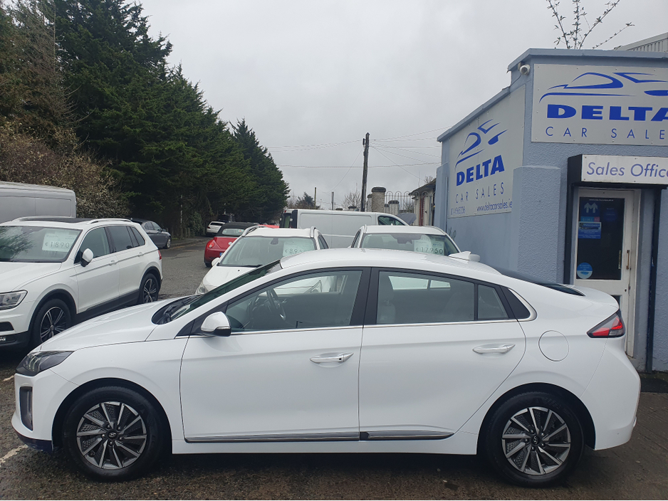 2022 Hyundai Ioniq PREMIUM AUTOMATIC FULLY ELECTRIC NCT 02/28 FINANCE AVAILABLE @ €59 PER WEEK HEATED SEATS/ SAT NAV/ TOUCH SCREEN MEDIA/ BLUETOOTH/ USB/ REVERSE CAMERA/ HISTORY CHECKED €14,950