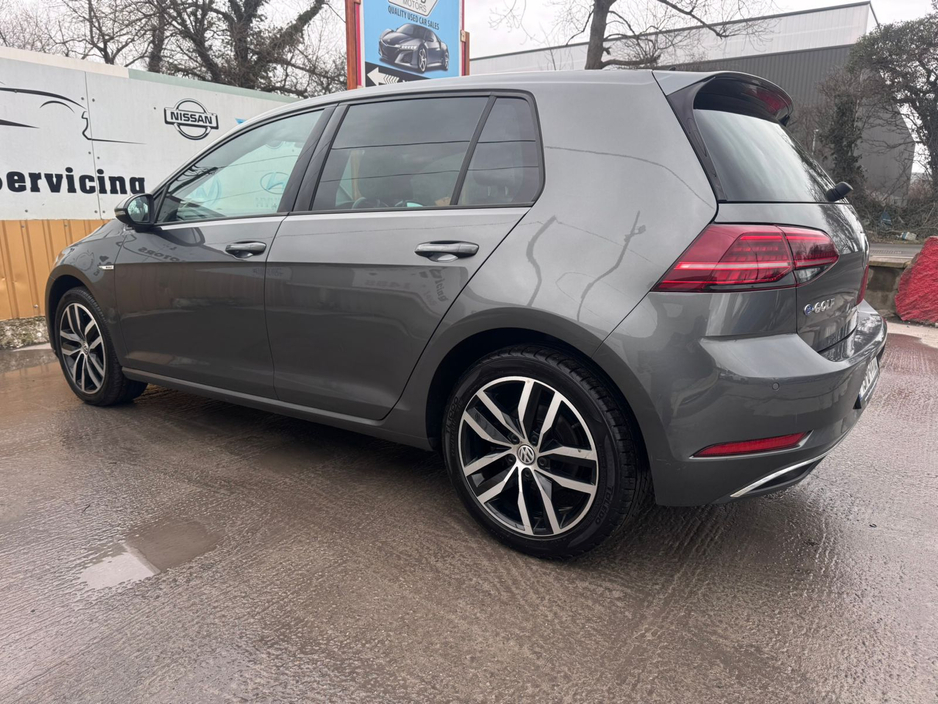 2019 Volkswagen E-Golf EE E1F 136BHP 5DR AUTO E-GOLF €12,800