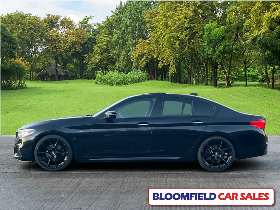 2017 BMW 5 Series MSPORT , SUNROOF // IMMACULATE €28,950