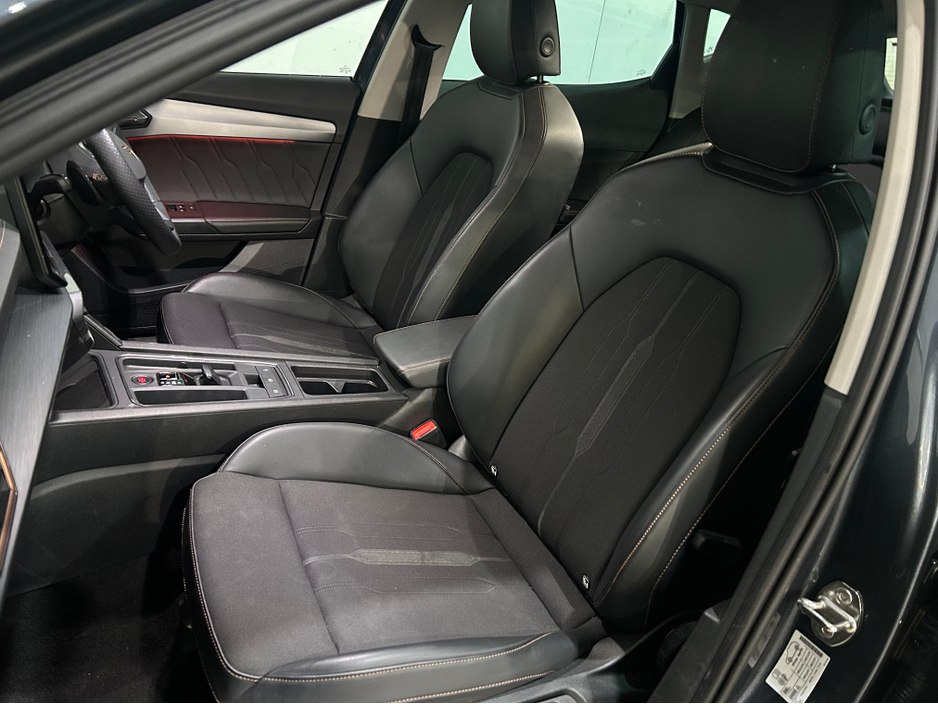 2023 Cupra Formentor - image 8