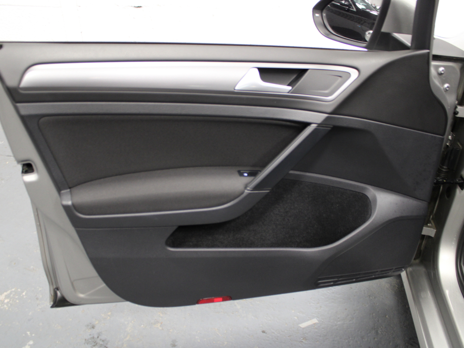 2016 Volkswagen Golf 1.2 trendline €15,450