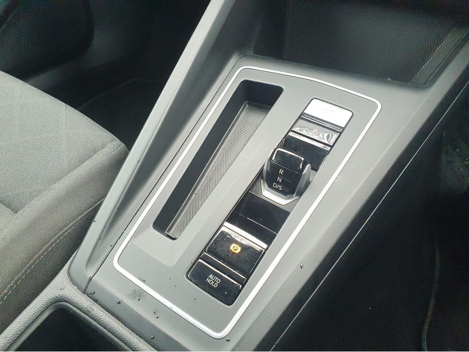 2023 Volkswagen Golf 1.0 eTSI MHE MHEV 110HP €24,995