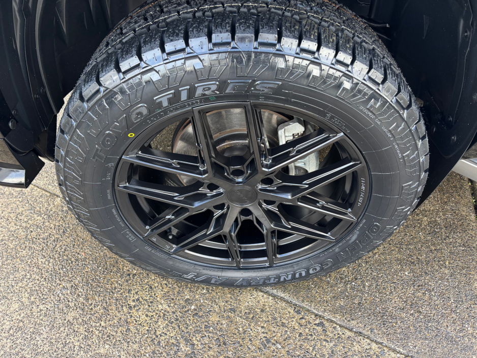 2024 Volkswagen Amarok AVENTURA V6 TDI 4M DC 4MOTION €61,900