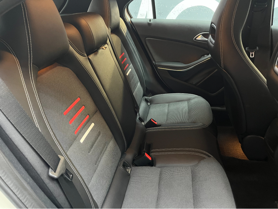 2016 Mercedes-Benz A Class €15950! 2016 MERCEDES-BENZ A180 STYLE 1.6 AUTOMATIC / CRUISE CONTROL / REVERSE CAMERA / PADDLE SHIFTERS AND MORE €15,950