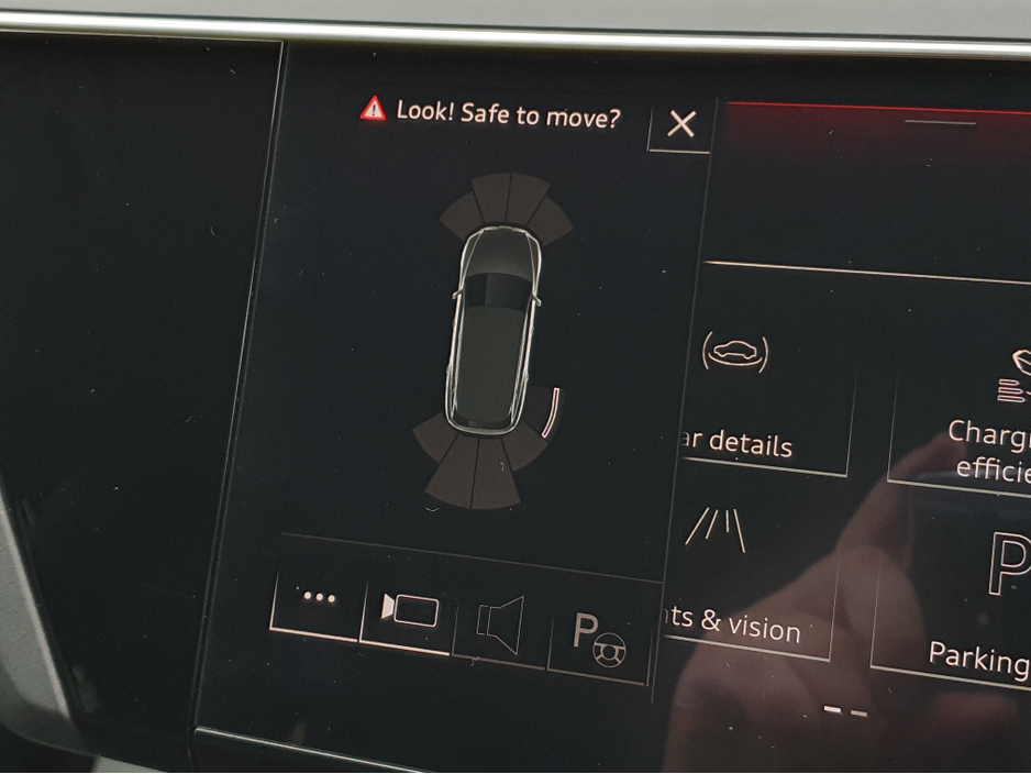 2022 Audi e-tron 55 Quattro 95 kWh FULLY ELECTRIC NCT 02/28 FINANCE AVAILABLE €118 PER WEEK 2 KEYS/ FULL LEATHER/ ELECTRIC SEATS/ HEATED SEATS/ SAT NAV/ TOUCH SCREEN/ ANDROID AUTO/ APPLE CAR PLAY/ HISTORY CHECKED €29,900