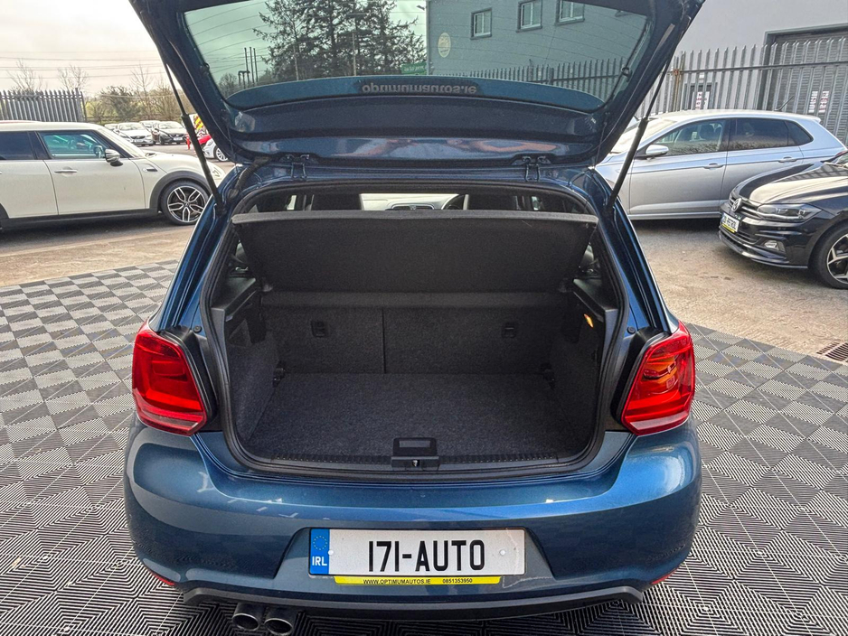 2017 Volkswagen Polo - image 7