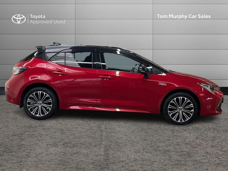 2020 Toyota Corolla COROLLA HYBRID L/SPORT HB €21,950