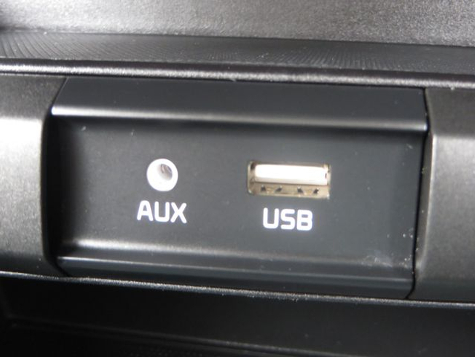 2019 Kia Stonic K2 5DR // ONLY 28k KMS // €16,950