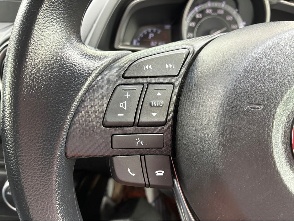 2016 Mazda Demio - image 23