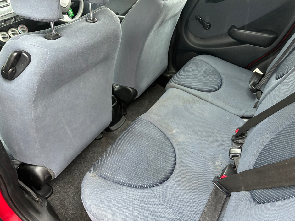 2006 Honda Jazz 1.2 SPORT 5DR S COOL €1,450