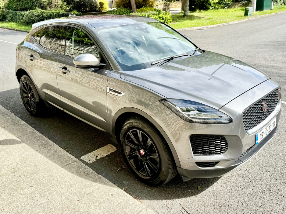 2019 Jaguar E-Pace - image 16