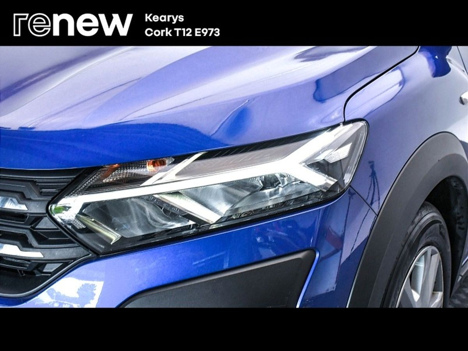 2021 Dacia Sandero Stepway - image 16