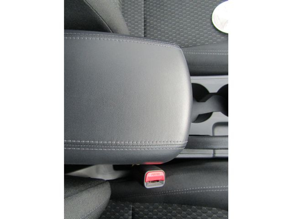 2013 Hyundai ix35 - image 42