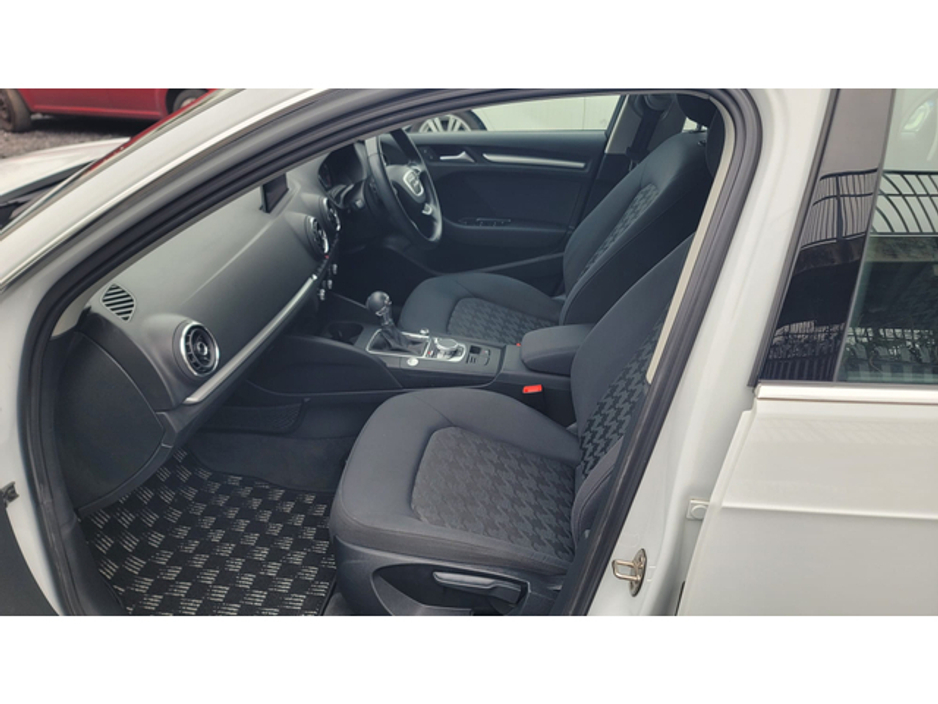 2013 Audi A3 - image 15