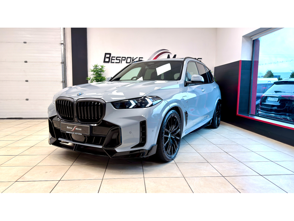 2025 BMW X5 50E MSPORT PRO €95,950