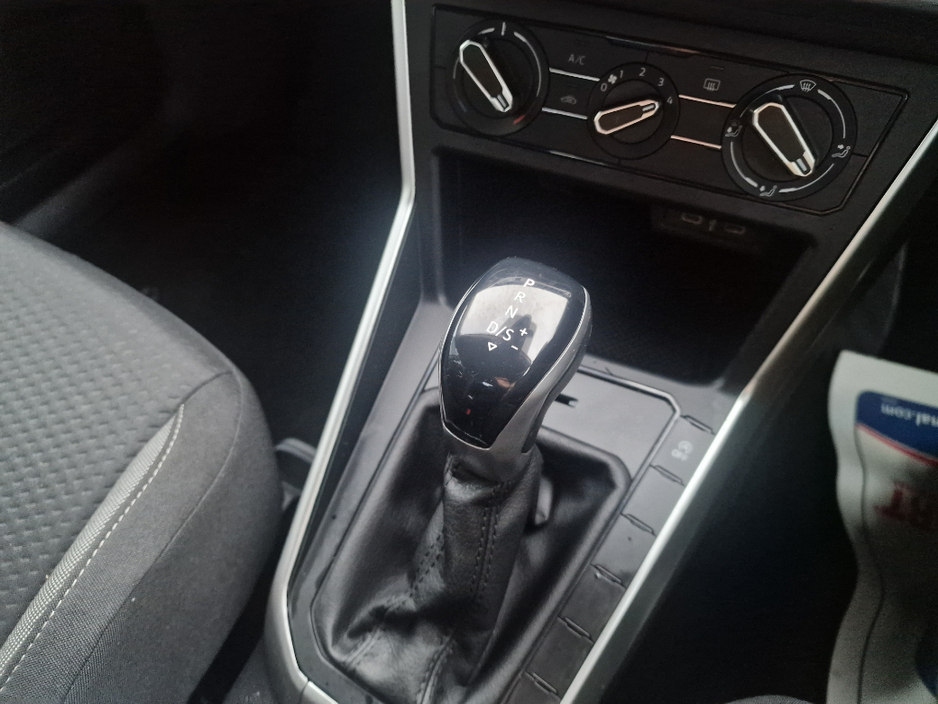 2023 Volkswagen Polo Life 1.0 TSI 95HP D7F 5DR Auto €20,950