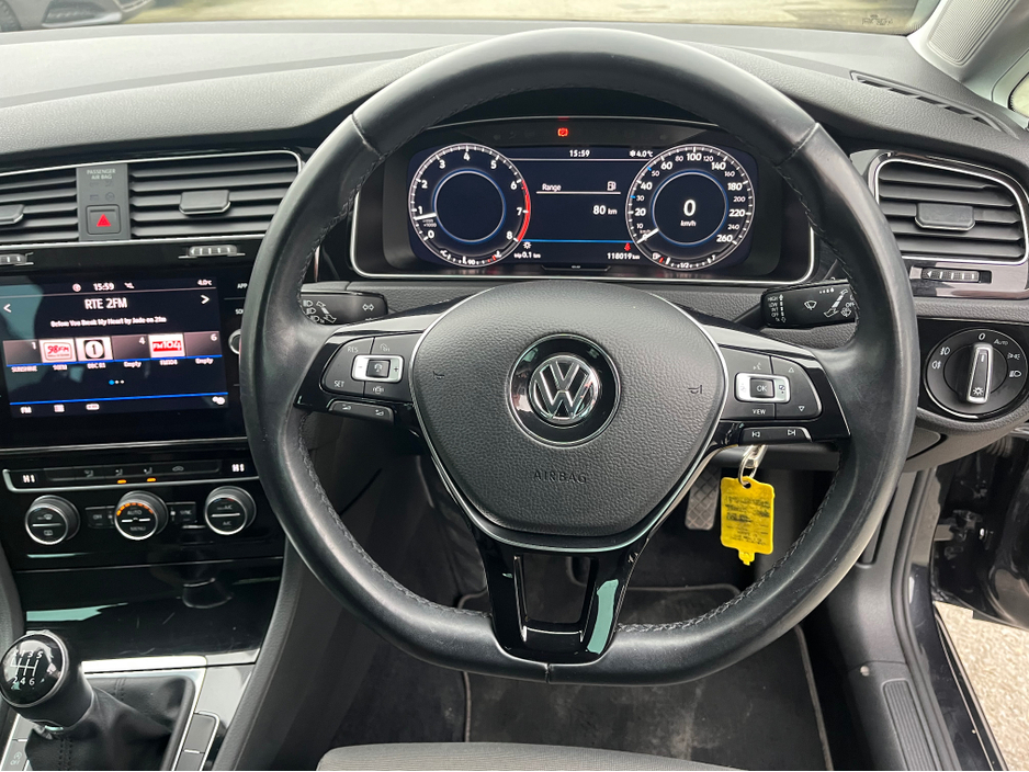 2019 Volkswagen Golf - image 14