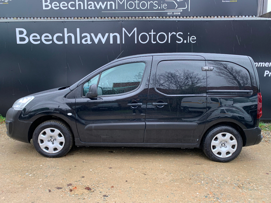 2017 Peugeot Partner 1.6 HDI 75BHP PROFESSIONAL 3 SEATER // PRICE EXCL. VAT // ONE OWNER // EXCELLENT SERVICE HISTORY // €6,463